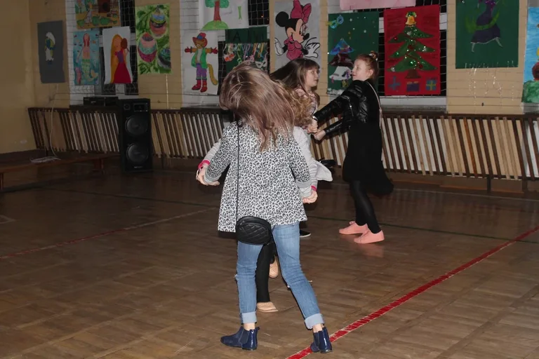 Zabawa karnawałowa w "jedynce" (zdjęcia)
