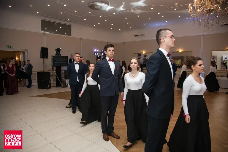 Studniówka Ekonomika 2018 (zdjęcia, wideo)