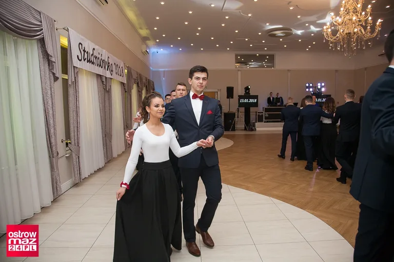 Studniówka Ekonomika 2018 (zdjęcia, wideo)