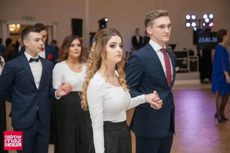 Studniówka Ekonomika 2018 (zdjęcia, wideo)