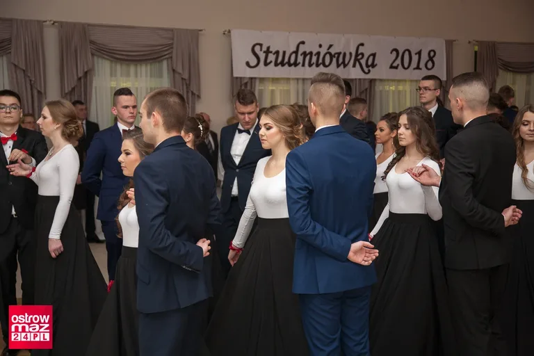 Studniówka Ekonomika 2018 (zdjęcia, wideo)