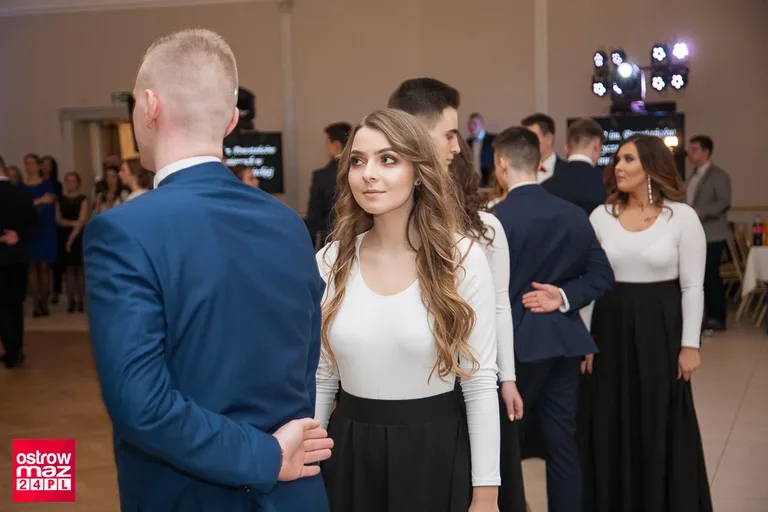 Studniówka Ekonomika 2018 (zdjęcia, wideo)