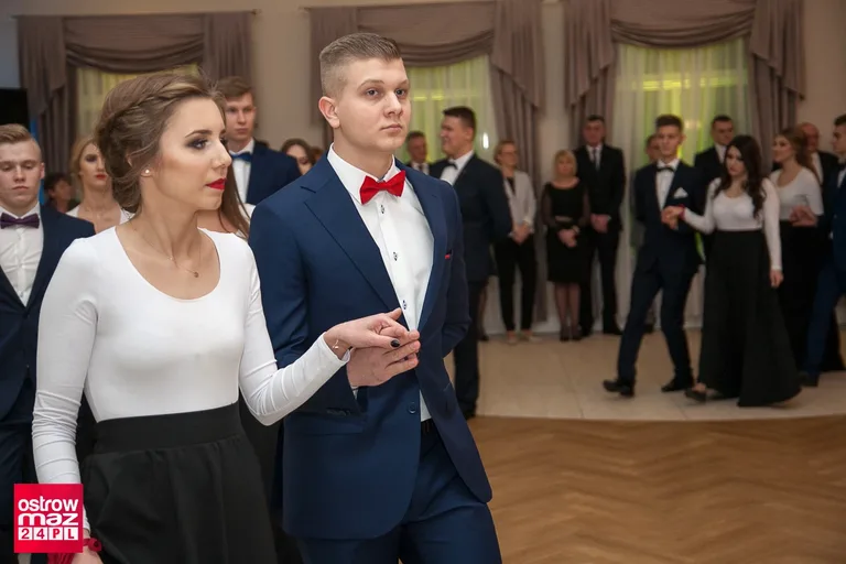 Studniówka Ekonomika 2018 (zdjęcia, wideo)