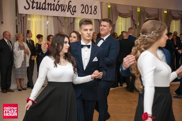 Studniówka Ekonomika 2018 (zdjęcia, wideo)