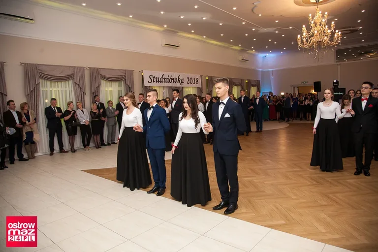 Studniówka Ekonomika 2018 (zdjęcia, wideo)