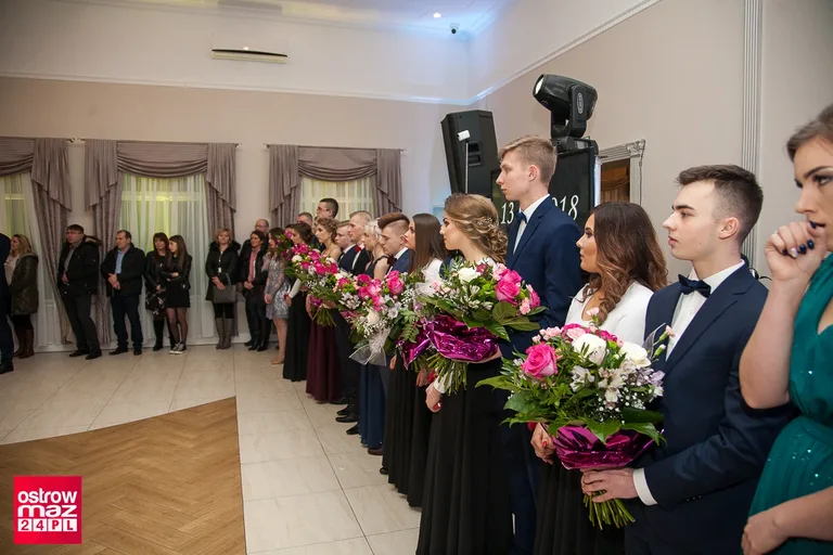 Studniówka Ekonomika 2018 (zdjęcia, wideo)