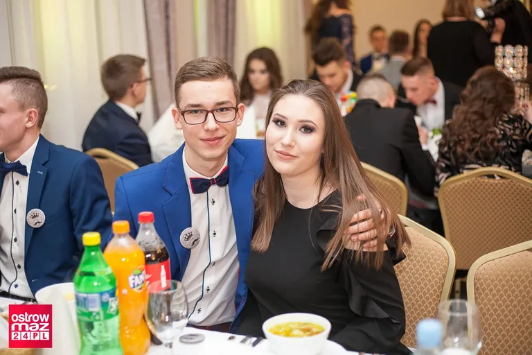 Studniówka Ekonomika 2018 (zdjęcia, wideo)