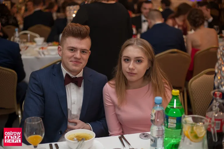 Studniówka Ekonomika 2018 (zdjęcia, wideo)