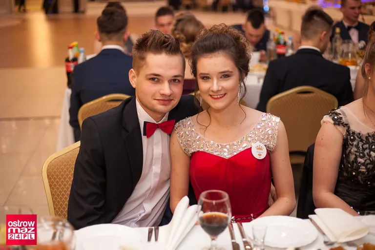Studniówka Ekonomika 2018 (zdjęcia, wideo)