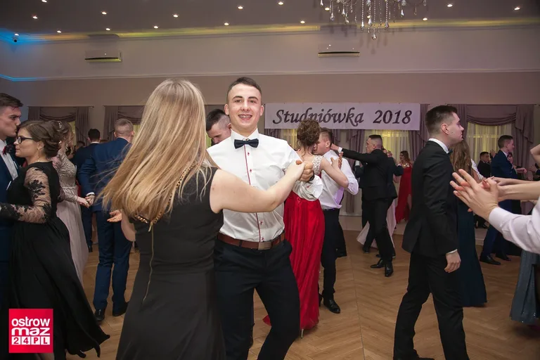 Studniówka Ekonomika 2018 (zdjęcia, wideo)