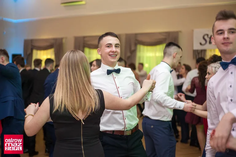 Studniówka Ekonomika 2018 (zdjęcia, wideo)