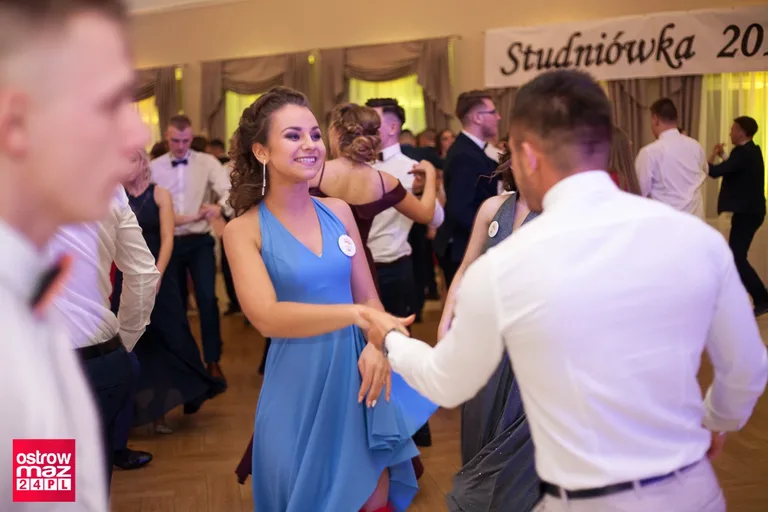 Studniówka Ekonomika 2018 (zdjęcia, wideo)