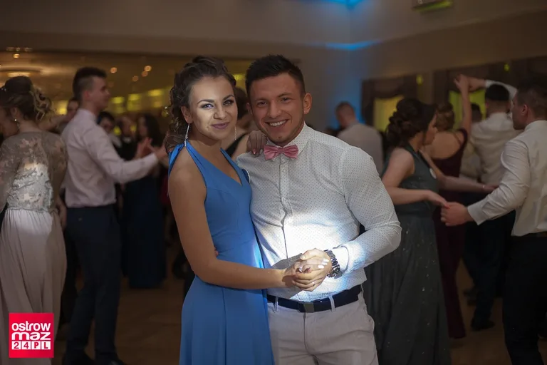 Studniówka Ekonomika 2018 (zdjęcia, wideo)