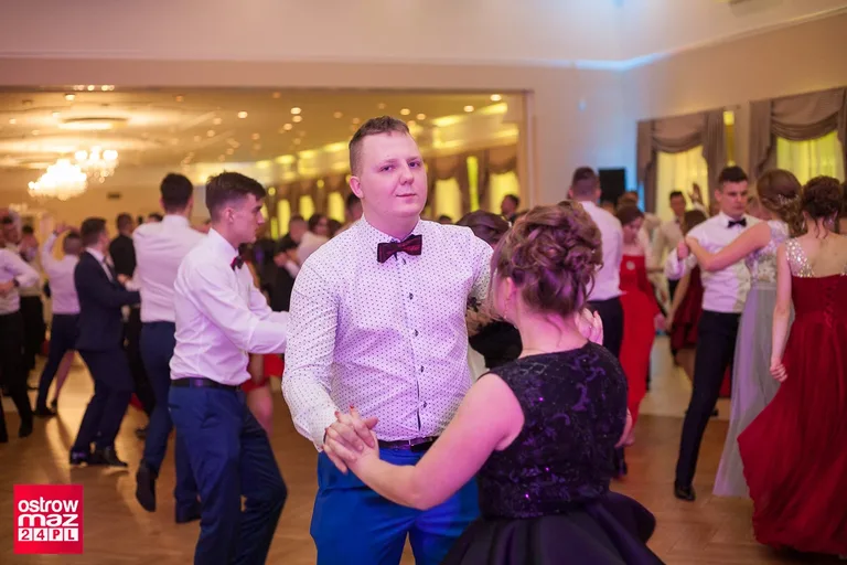 Studniówka Ekonomika 2018 (zdjęcia, wideo)