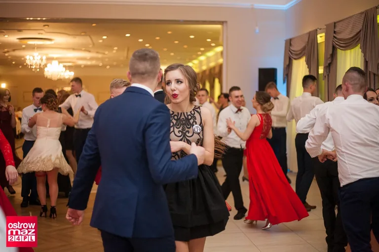 Studniówka Ekonomika 2018 (zdjęcia, wideo)