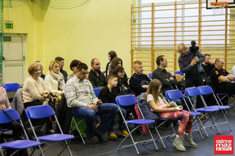 Ślubowanie klasy sportowej w SP nr2 (zdjęcia, wideo)