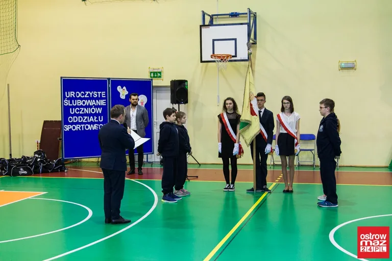 Ślubowanie klasy sportowej w SP nr2 (zdjęcia, wideo)
