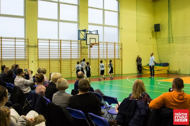 Ślubowanie klasy sportowej w SP nr2 (zdjęcia, wideo)