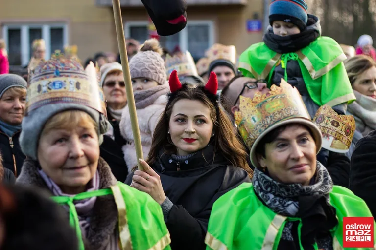 Ulicami Wąsewa przeszedł Orszak Trzech Króli (zdjęcia, wideo)