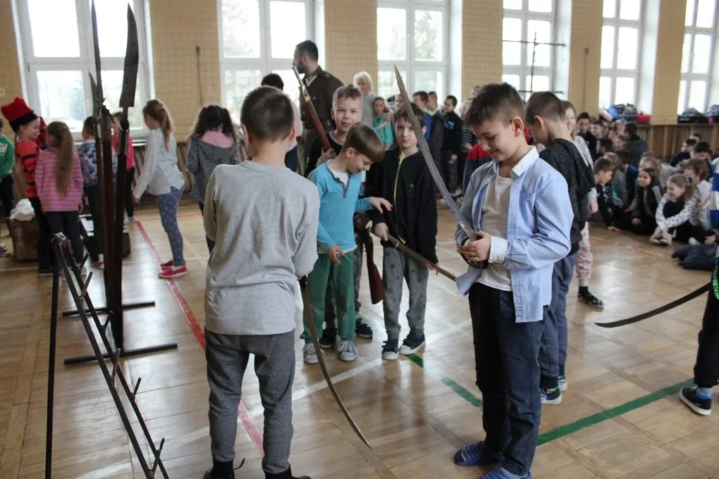 Ciekawa lekcja historii w "jedynce" (zdjęcia)