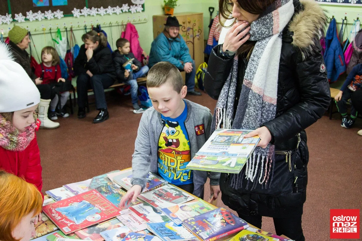 Kolejne przedszkole z mobilną biblioteką (zdjęcia, wideo)
