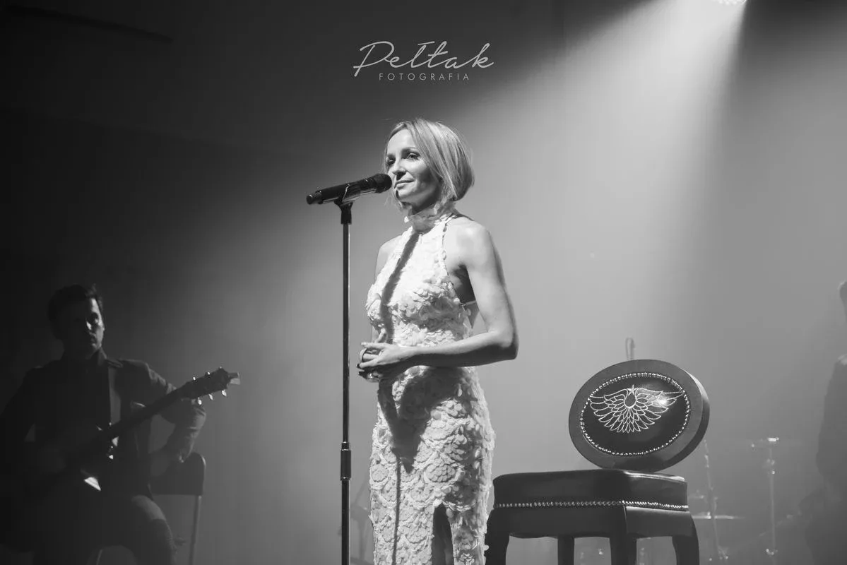 Magiczny wieczór z muzyką. Anna Wyszkoni w Ostrowi Mazowieckiej (zdjęcia, wideo)
