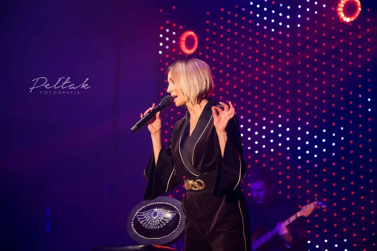 Magiczny wieczór z muzyką. Anna Wyszkoni w Ostrowi Mazowieckiej (zdjęcia, wideo)