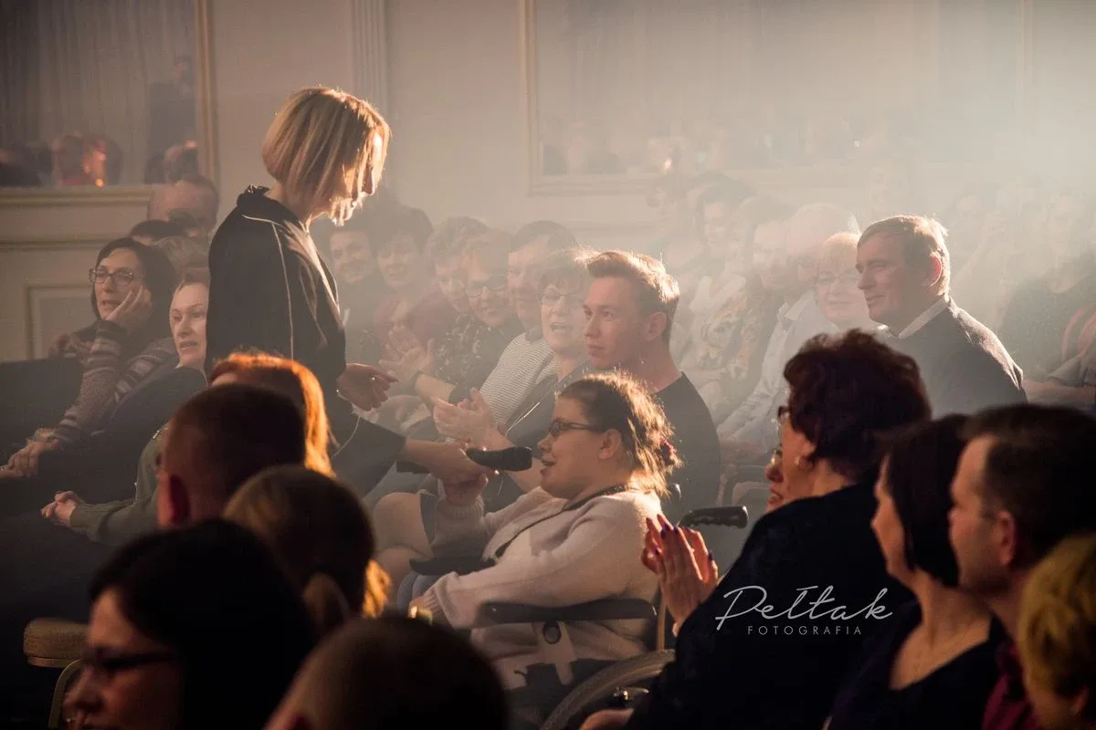 Magiczny wieczór z muzyką. Anna Wyszkoni w Ostrowi Mazowieckiej (zdjęcia, wideo)
