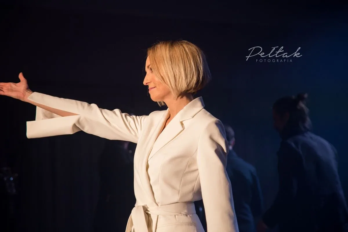 Magiczny wieczór z muzyką. Anna Wyszkoni w Ostrowi Mazowieckiej (zdjęcia, wideo)