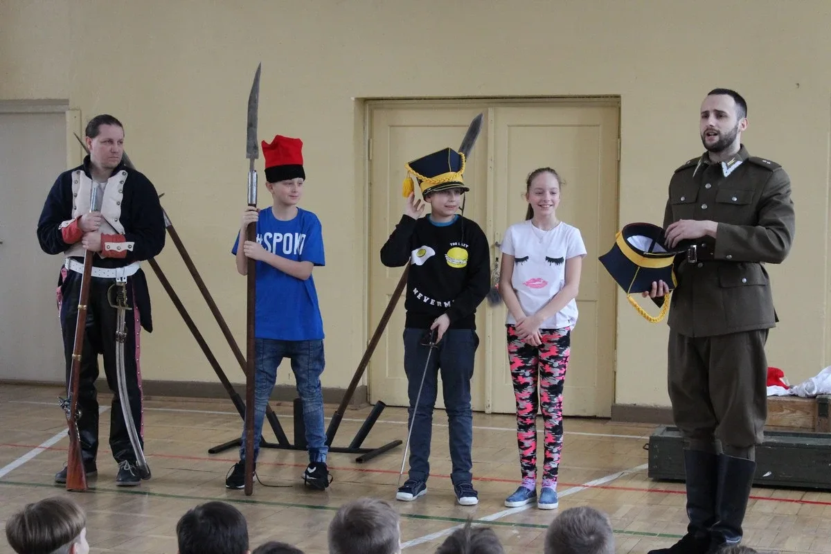 Ciekawa lekcja historii w "jedynce" (zdjęcia)
