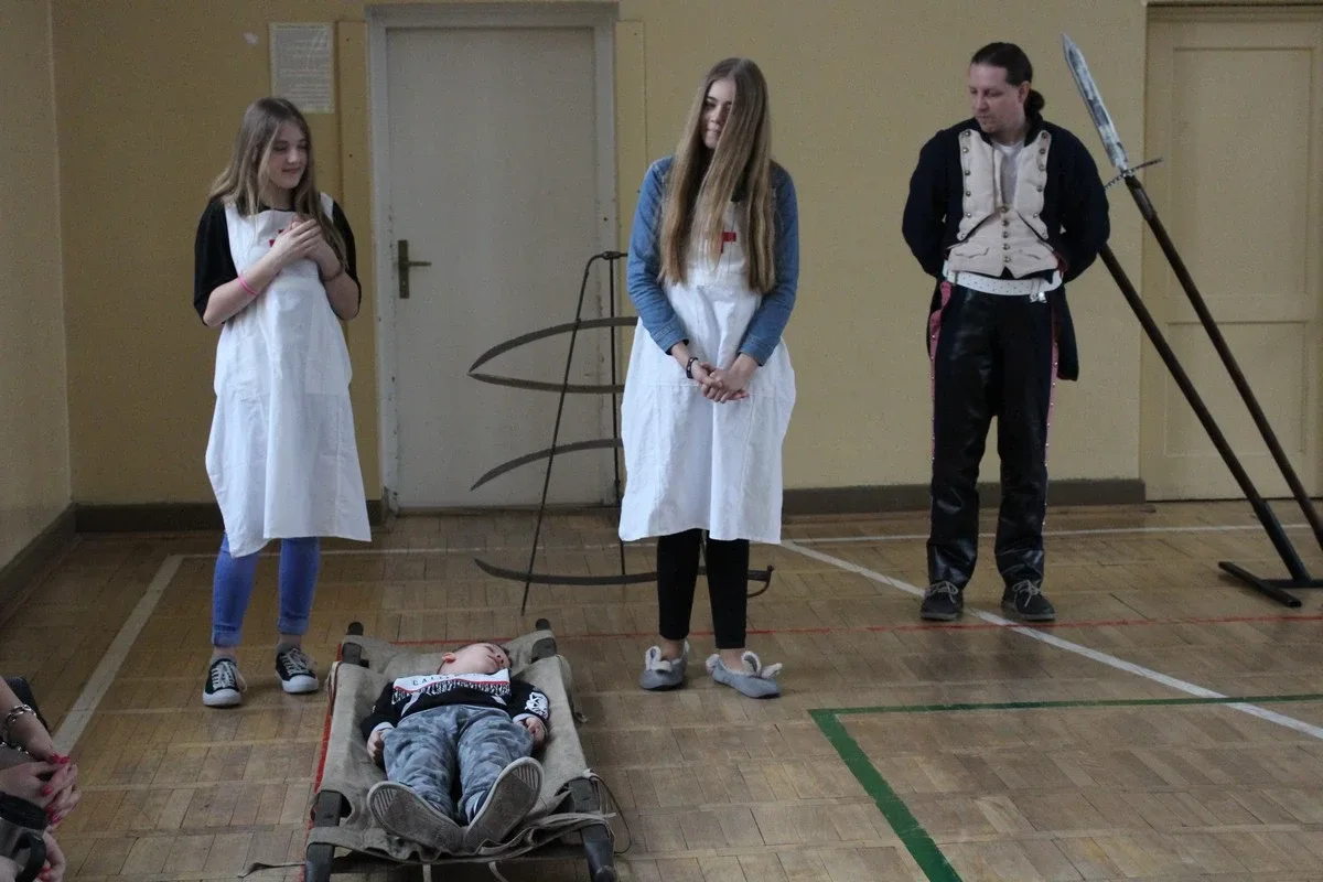 Ciekawa lekcja historii w "jedynce" (zdjęcia)
