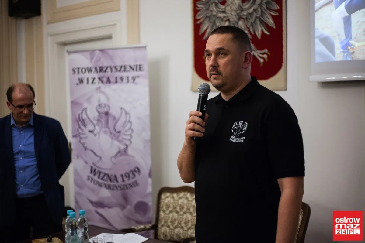 Dariusz Szymanowski o książce "Gdzie spoczywa Hubal?" (zdjęcia, wideo)