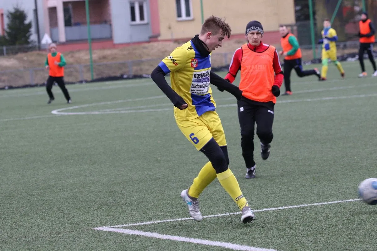 MKS Małkinia zwycięska w sparingu (zdjęcia, wideo)