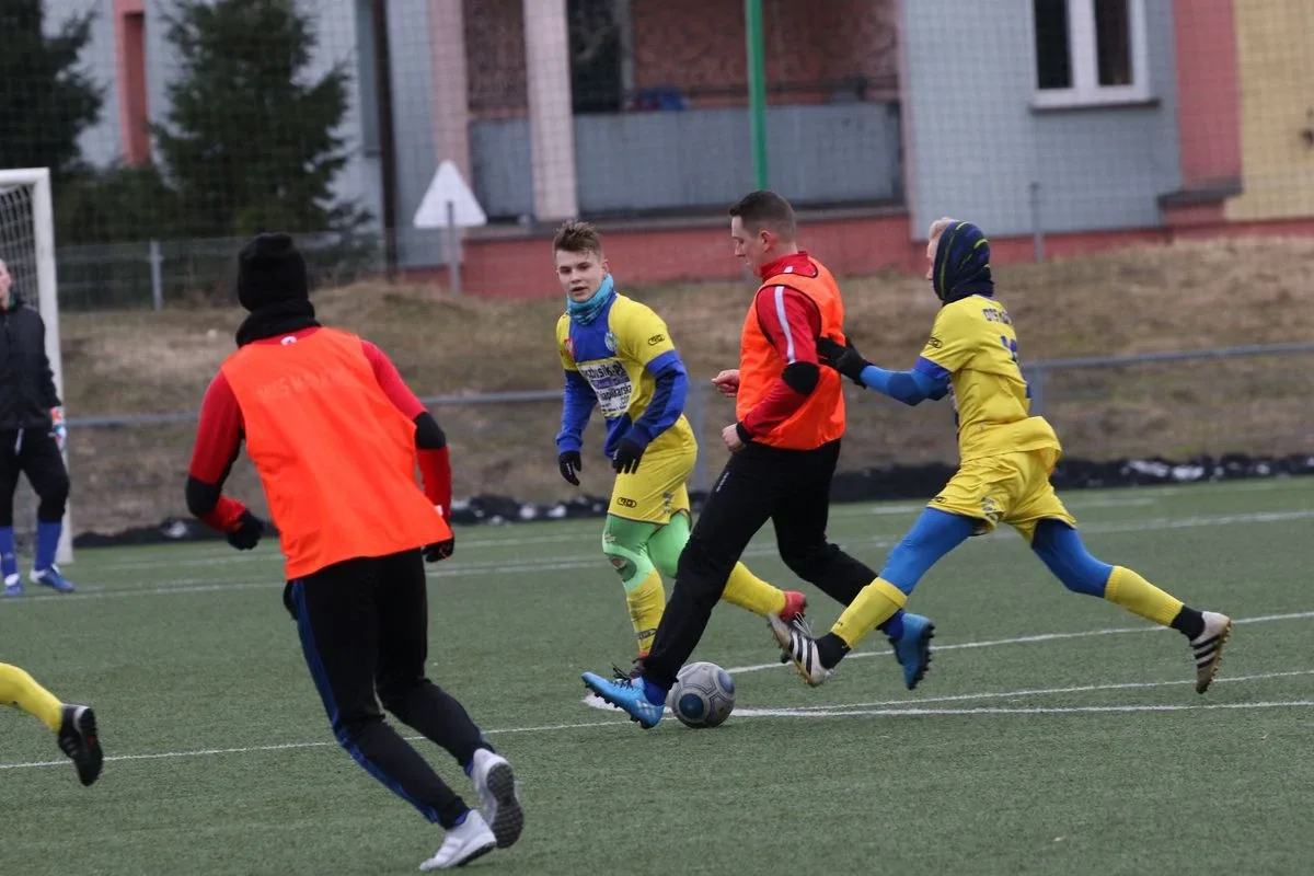 MKS Małkinia zwycięska w sparingu (zdjęcia, wideo)