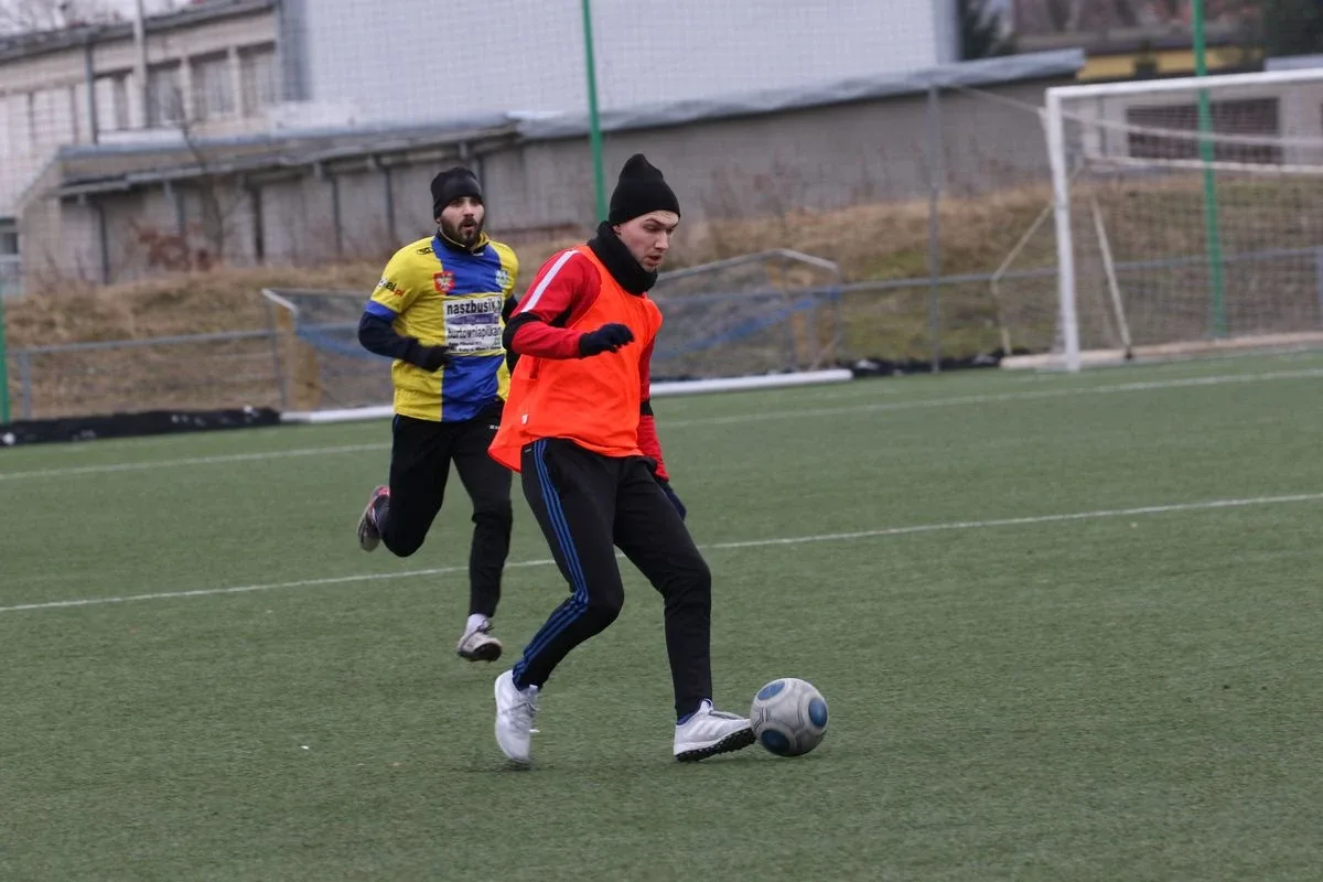 MKS Małkinia zwycięska w sparingu (zdjęcia, wideo)