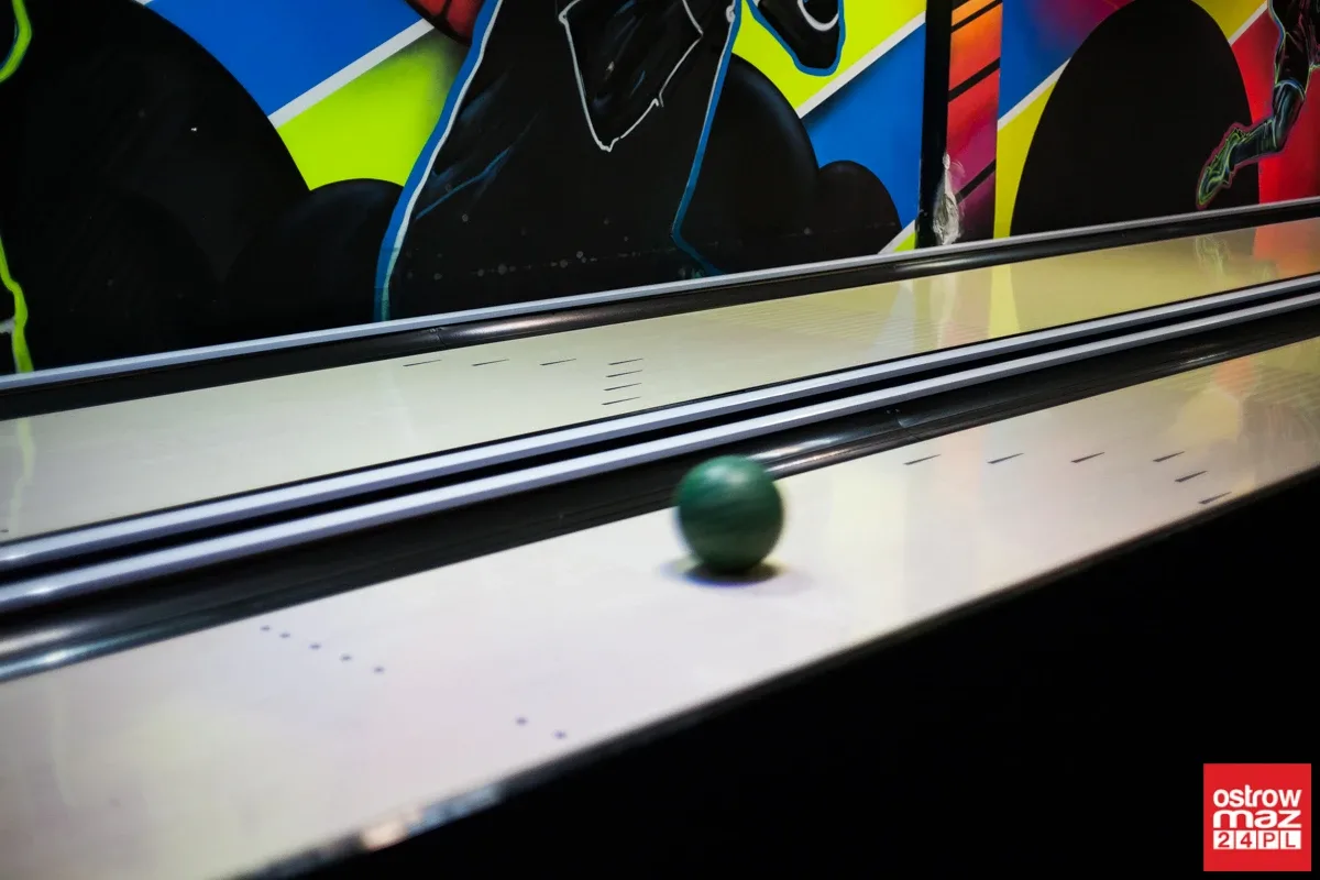 Tygrysy na czele drużynowej ligi bowlingowej (zdjęcia, wideo)