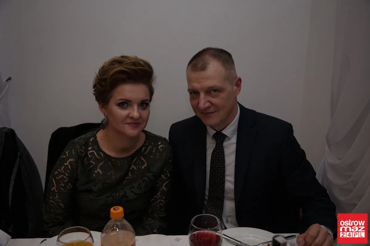 Studniówka maturzystów LO im. M. Kopernika (zdjęcia, wideo)