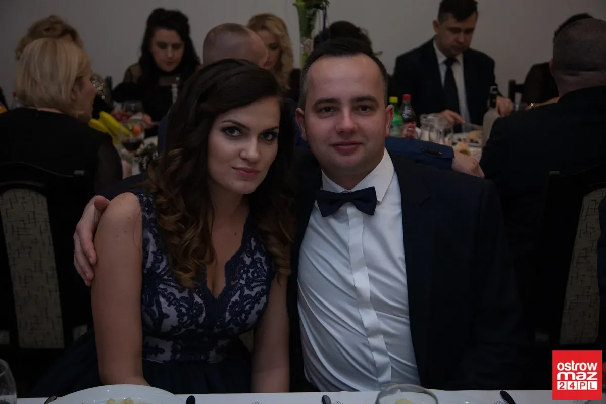 Studniówka maturzystów LO im. M. Kopernika (zdjęcia, wideo)