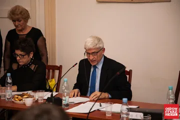 Rewolucja w ostrowskiej radzie miasta (zdjęcia, wideo)
