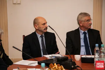 Rewolucja w ostrowskiej radzie miasta (zdjęcia, wideo)
