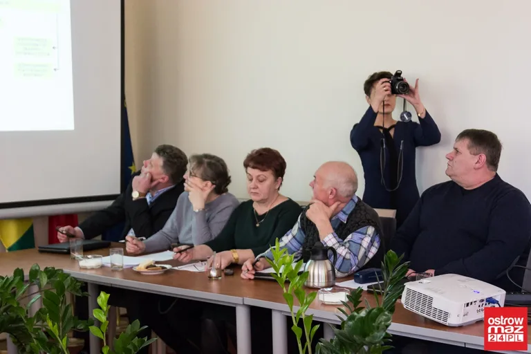 Debata dotycząca bezpieczeństwa w Starym Lubotyniu (zdjęcia, wideo)