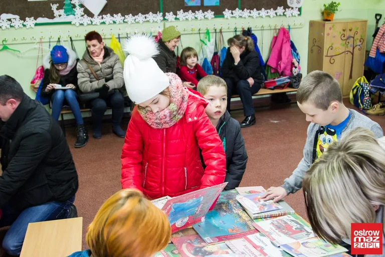Kolejne przedszkole z mobilną biblioteką (zdjęcia, wideo)