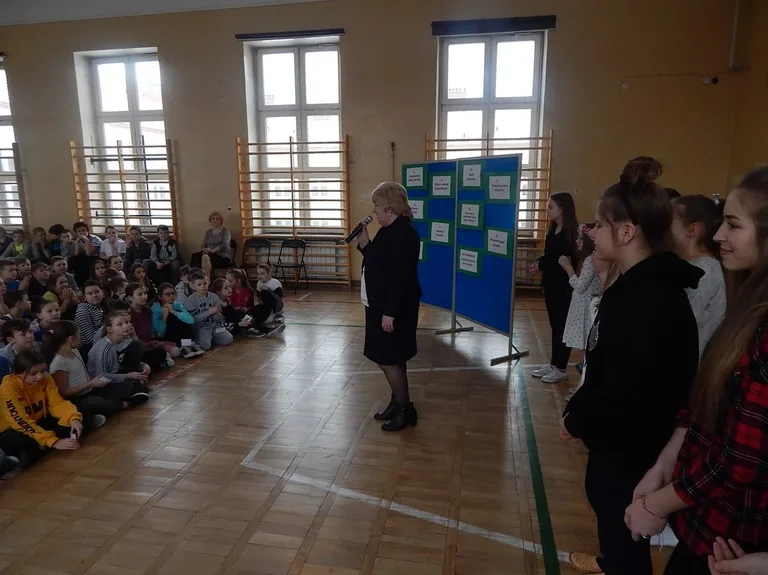 Bezpieczny internet w "jedynce" (zdjęcia)