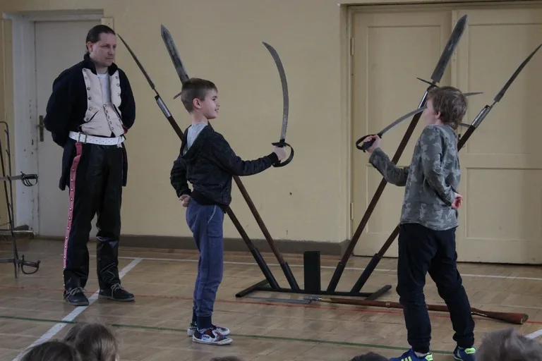 Ciekawa lekcja historii w "jedynce" (zdjęcia)