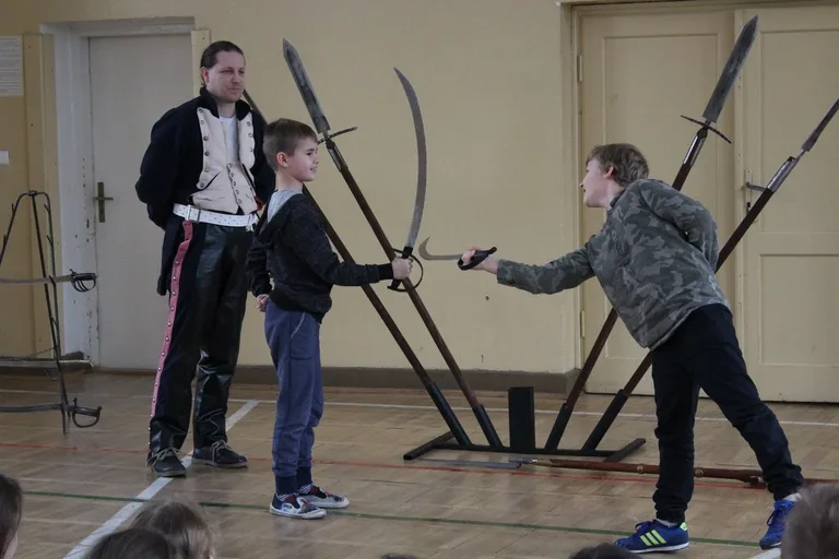 Ciekawa lekcja historii w "jedynce" (zdjęcia)