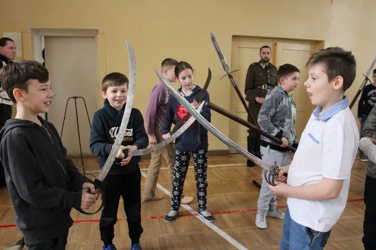 Ciekawa lekcja historii w "jedynce" (zdjęcia)