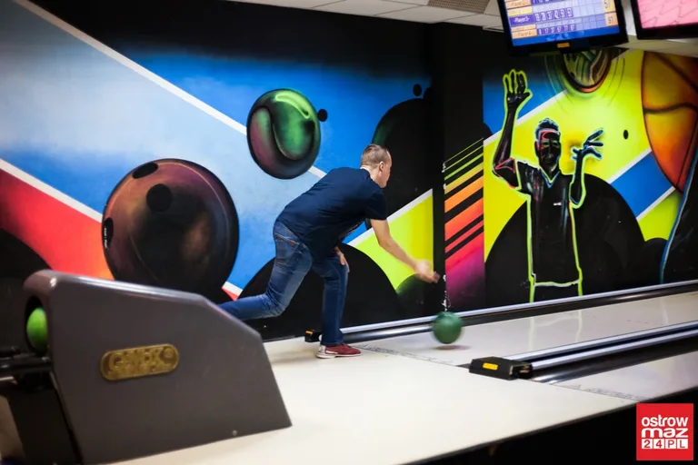 Tygrysy na czele drużynowej ligi bowlingowej (zdjęcia, wideo)