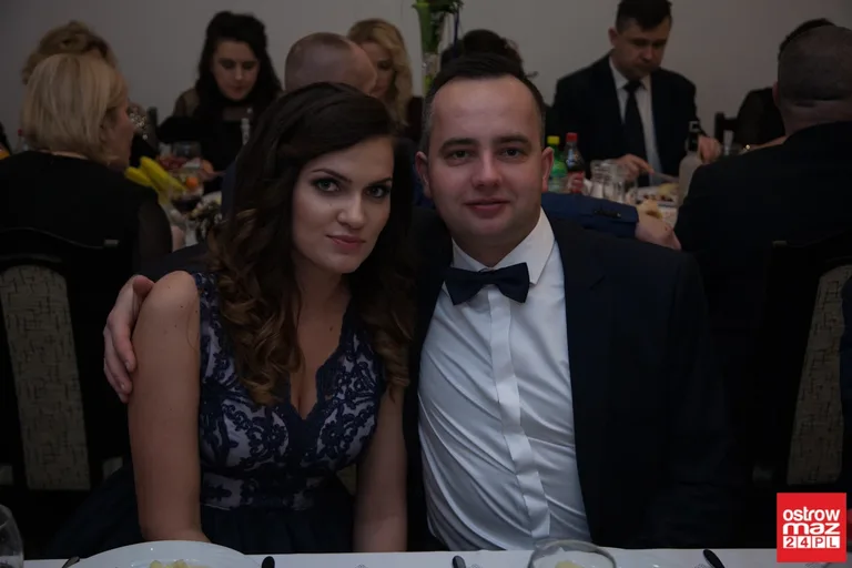 Studniówka maturzystów LO im. M. Kopernika (zdjęcia, wideo)
