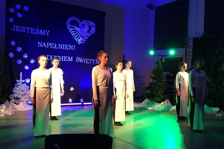 Spotkanie pracowników oświaty z biskupem Tadeuszem Bronakowskim (zdjęcia)