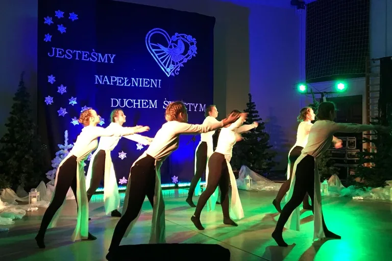 Spotkanie pracowników oświaty z biskupem Tadeuszem Bronakowskim (zdjęcia)